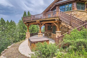 Terrace/patio - 155 E. Timber Draw - Mountain home ,Club at Cordillera Mountain Golf Course (Edwards)