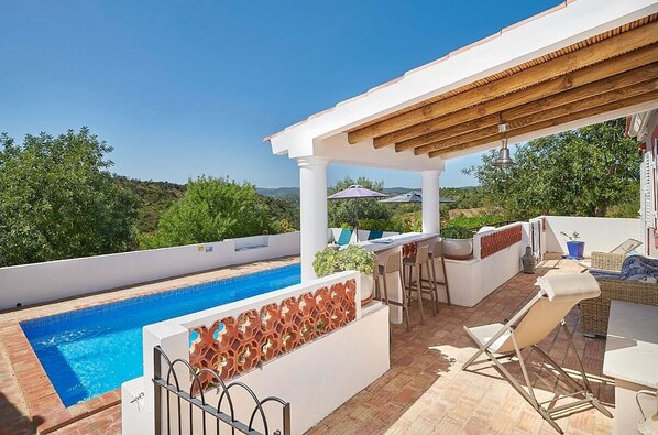 Property grounds - Lovingly Restored Country Villa, A/C, Private Pool (Fenced), Idyllic Views - 15mins drive to Tavira (Santa Catarina da Fonte do Bispo)