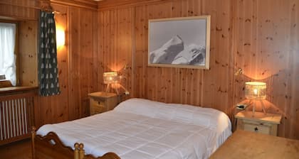 Apartment with three bedrooms and garden in Chiave