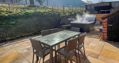 3 bedroom accommodation in Church Stretton