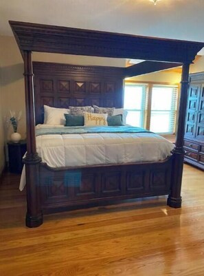 13 bedrooms, desk, iron/ironing board, free WiFi