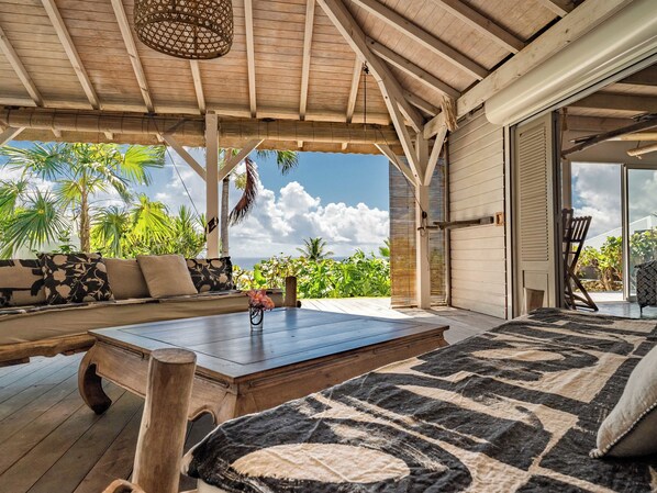 Terrace/patio - Complete relaxation at Villa Lakaz with its spacious terrace and private pool. (Le Moule)