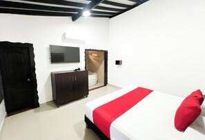 Junior Suite, Garden View | 1 bedroom, free WiFi