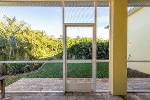 Interior - Private Home -Brand New - 6 Miles to local Beach! (Englewood)