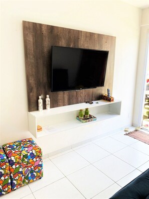 Classic Apartment | Living area | TV - Muro Alto Clube - Porto de Galinhas (Ipojuca)