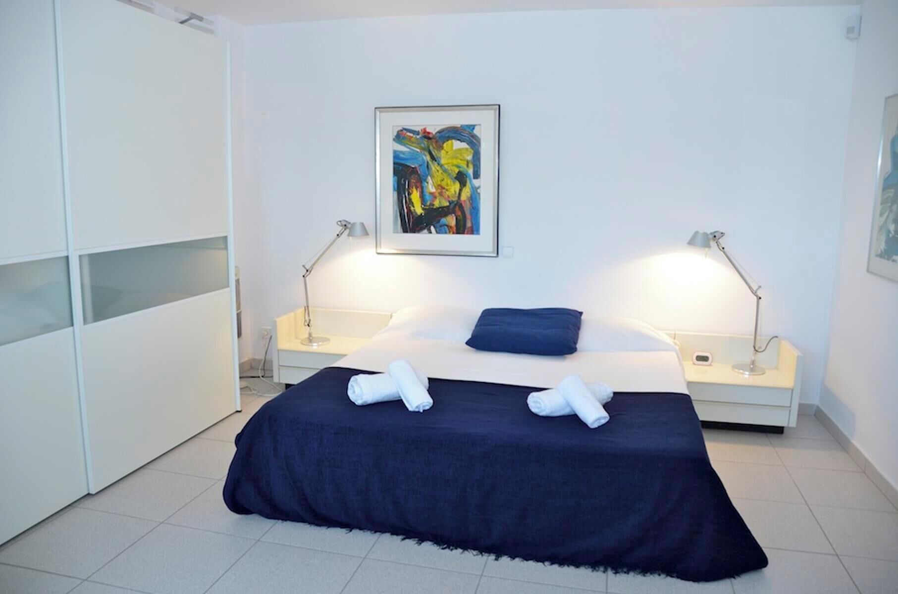 3 bedrooms, iron/ironing board, travel crib, WiFi