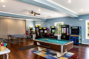 Games room - Beautiful Chalet in The Hideout, Pet Friendly, Game Room (Hamlin)