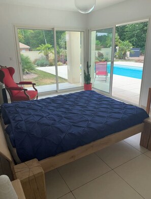 3 chambres, fer et planche à repasser, Wi-Fi, literie fournie