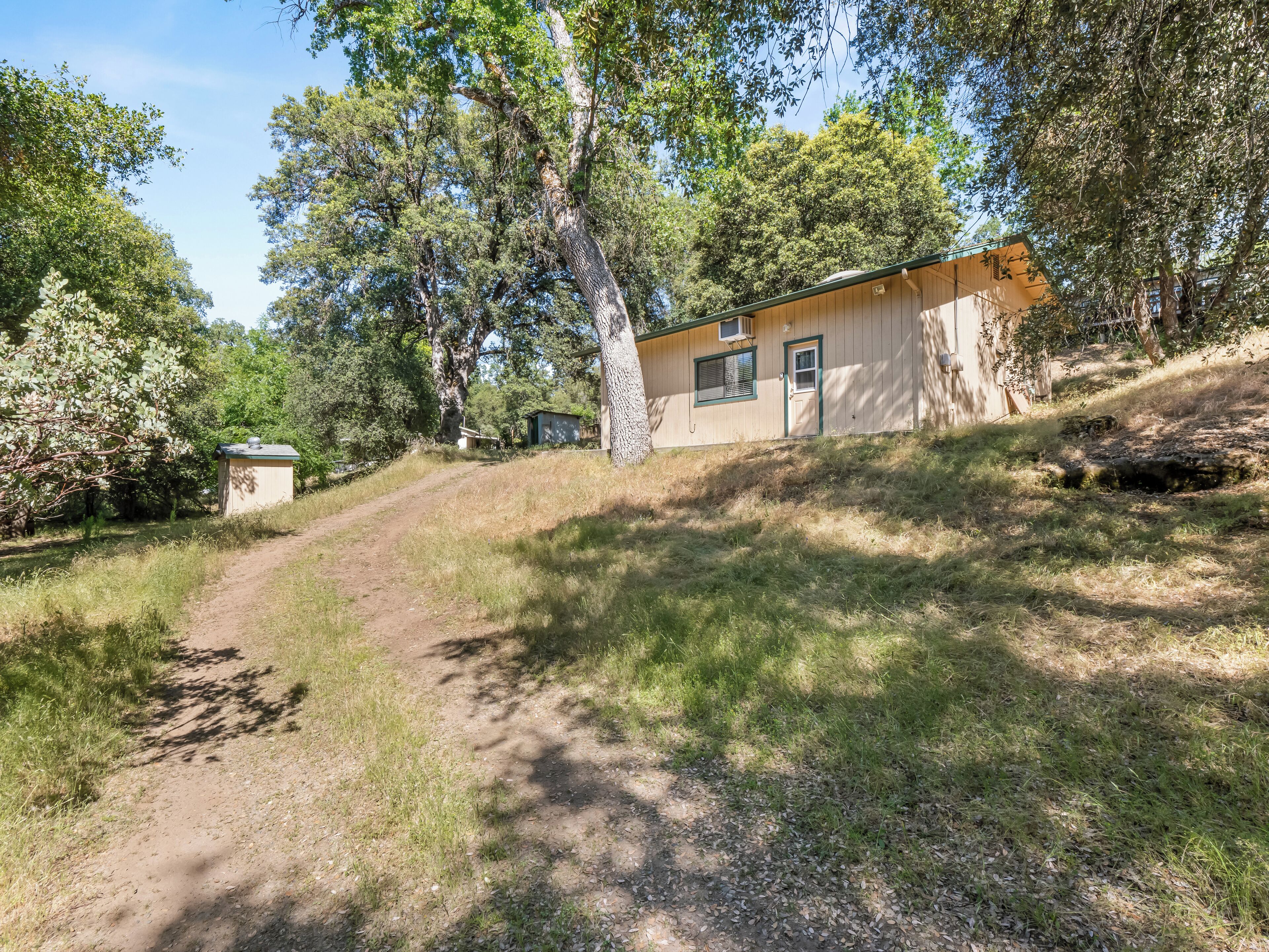 Cozy Mountain Guesthouse w/ Hot Tub & King Bed 1bed :1bth