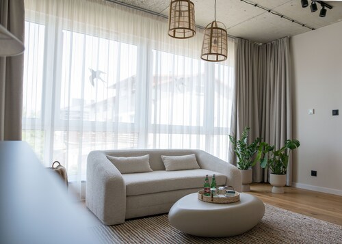 Boutique Hotel RABBIT HOLE