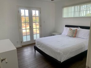 4 bedrooms, WiFi - Refreshed 4-Bedroom Private Ranch home on 150 Acres! (Creston)