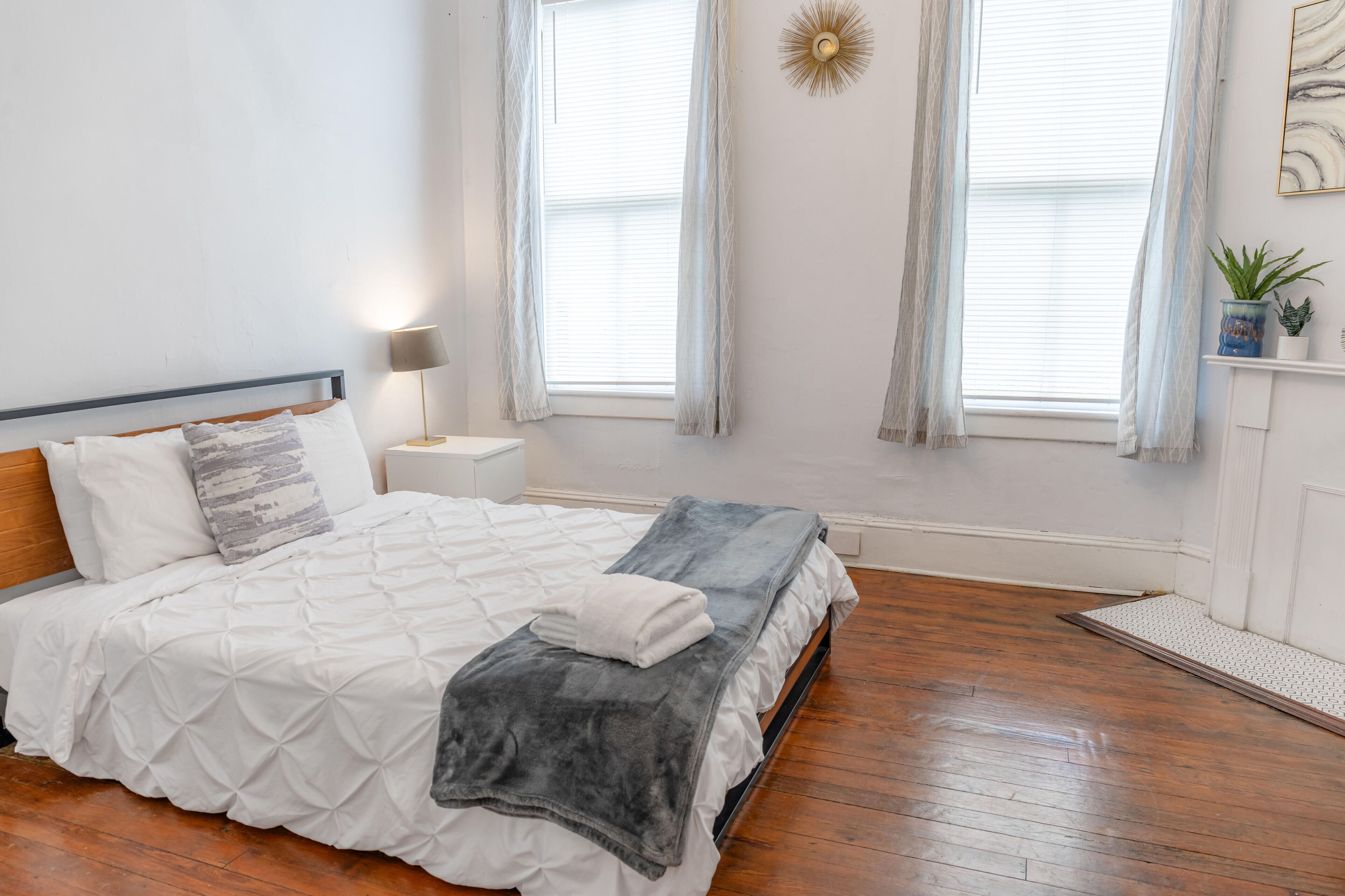 Charming Historic Apartment in the Heart of Savannah 2