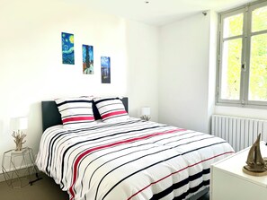 3 Schlafzimmer, Bügeleisen/Bügelbrett, Reisekinderbett, WLAN