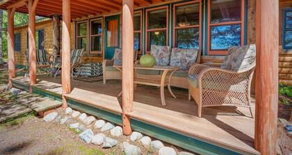 Nick's Lakeside Lodge