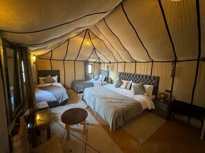 1 bedroom, premium bedding, down duvets, Select Comfort beds