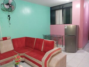 Living area - DEPARTAMENTO 202 - HOSPEDAJE EDUCOL (Moyobamba)