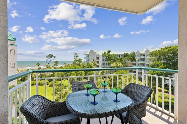 Escape to our exquisitely updated condo at 3402 Windsor Place, located in the prestigious Palmetto Dunes oceanfront community.