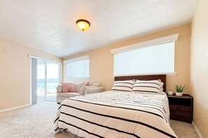 3 Schlafzimmer, Schreibtisch, Bügeleisen/Bügelbrett, kostenloses WLAN