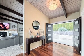 Interior - Near Seattle - Family Waterfront Escape on Hood Canal (Shelton)