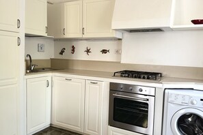 Refrigerador y horno 