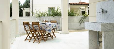 Ristorazione all'aperto