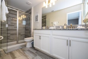 Hair dryer - Premium house with Pool BBQ just 10min to Disney (Kissimmee)