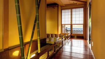 Japanese style premium suite room with Open-Air Hot Spring Bath typeZ - Non smoking | Down comforters, in-room safe, iron/ironing board, free WiFi