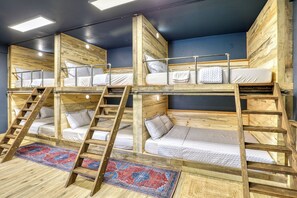 3 chambres, fer et planche à repasser, Wi-Fi, literie fournie