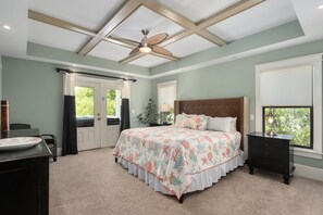 5 bedrooms, iron/ironing board, free WiFi, bed sheets - OBX Rays: Stunning Soundfront Home, Private Heated Pool, Hot Tub, Community Amenities (Corolla)