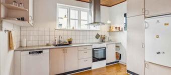 Lovely holiday home in Bælum