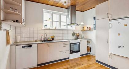 Lovely holiday home in Bælum