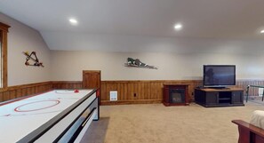 Spielezimmer
