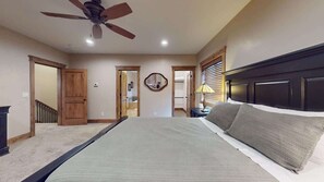 7 bedrooms, iron/ironing board, free WiFi, bed sheets