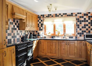 Fridge, oven, stovetop, toaster