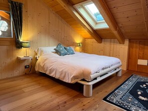 3 bedrooms, free WiFi, bed sheets