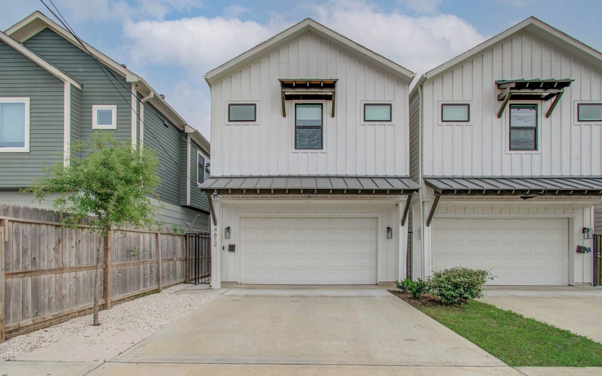Photo 2 of Cozy Houston Home Near DT, Med Center, Restaurants, Sporting Venues
