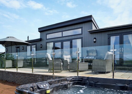 Family Holidays, Whatever the Season, Whatever the Stay.