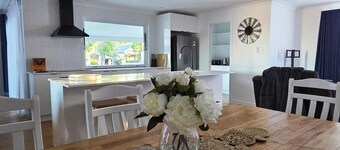 The Homestead in Forest Lake - Sleeps 8 - may include 1 Pet by request only.