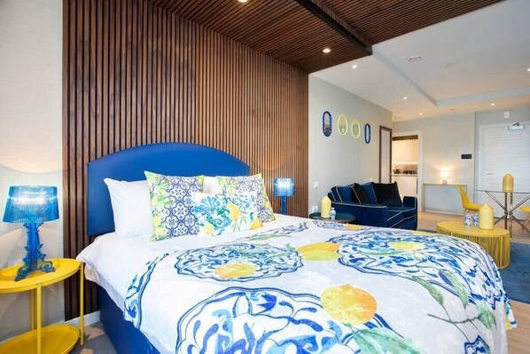 Iron/ironing board, travel cot, free WiFi, bed sheets