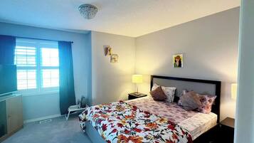 4 bedrooms, WiFi, bed sheets