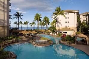 Pool - Lovely 2-bedroom lockout--Oceanfront (Lahaina)