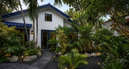 "Ruby Sunset Villa" — Open-Water Sunsets & Pool — Marathon, Florida Keys