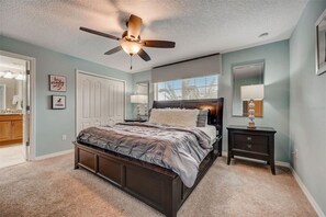 Casa geminada panorâmica, vista para o resort | 4 quartos, individualmente decorados, individualmente mobiliados