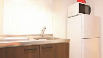 Fridge, microwave, stovetop