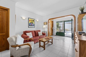 TV - Casa Jesús | Holiday Apartment in Lanzarote - Spain (Puerto del Carmen)