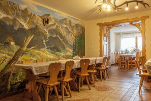 Servei de restauració