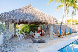 Pool - The Beautiful Villa  (El Velero)