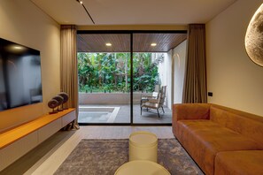 50-inch LCD TV with cable channels, Netflix, streaming services