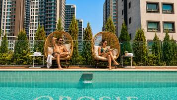 Seasonal outdoor pool