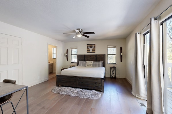 3 bedrooms, Internet, bed sheets